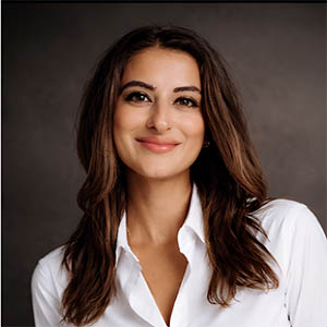 Sara Holman
